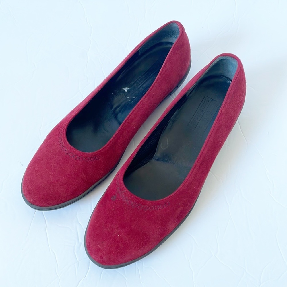 Issey Miyaki Fete Flat Red Shoes